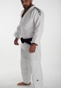Judopak Adidas Champion II | IJF-goedgekeurd | wit