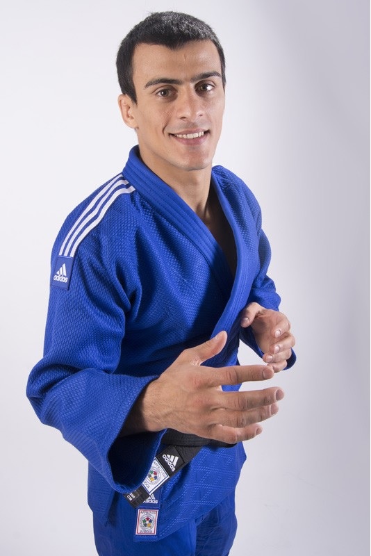 Judopak Adidas Champion II slimfit | IJF-goedgekeurd | blauw